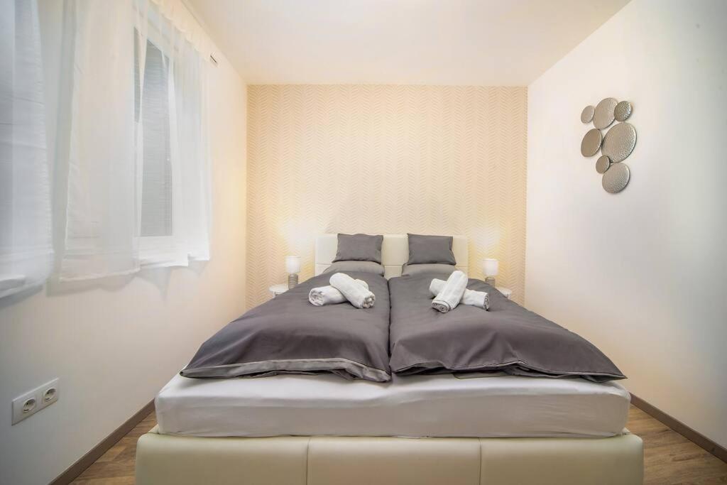 Grace Pine Apartment 1 Budapešť Exteriér fotografie