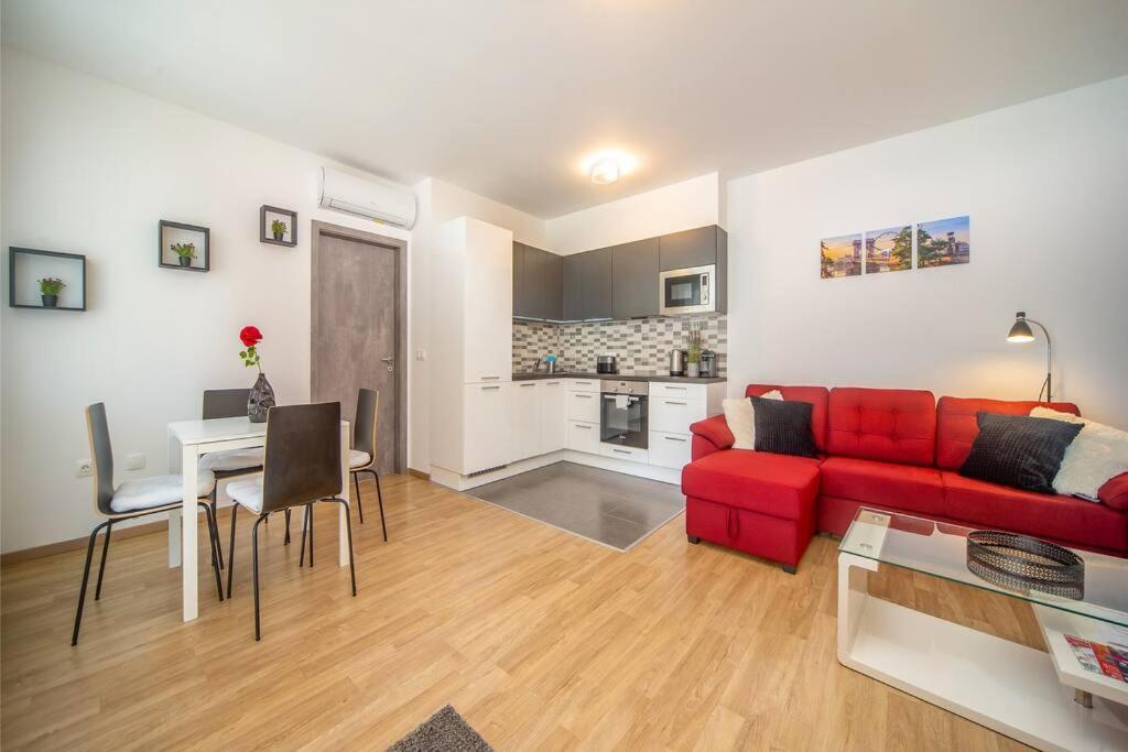 Grace Pine Apartment 1 Budapešť Exteriér fotografie